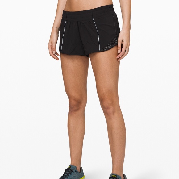NWT Lululemon Hotty Hot Short (Reflective) *2.5” - Picture 3 of 6